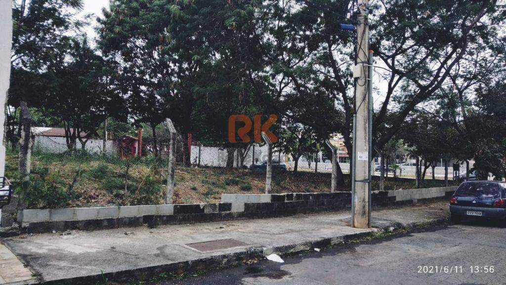 Terreno / Área à venda no Castelo: 