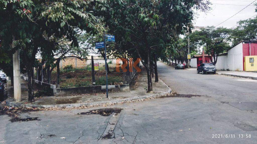 Terreno / Área à venda no Castelo: 