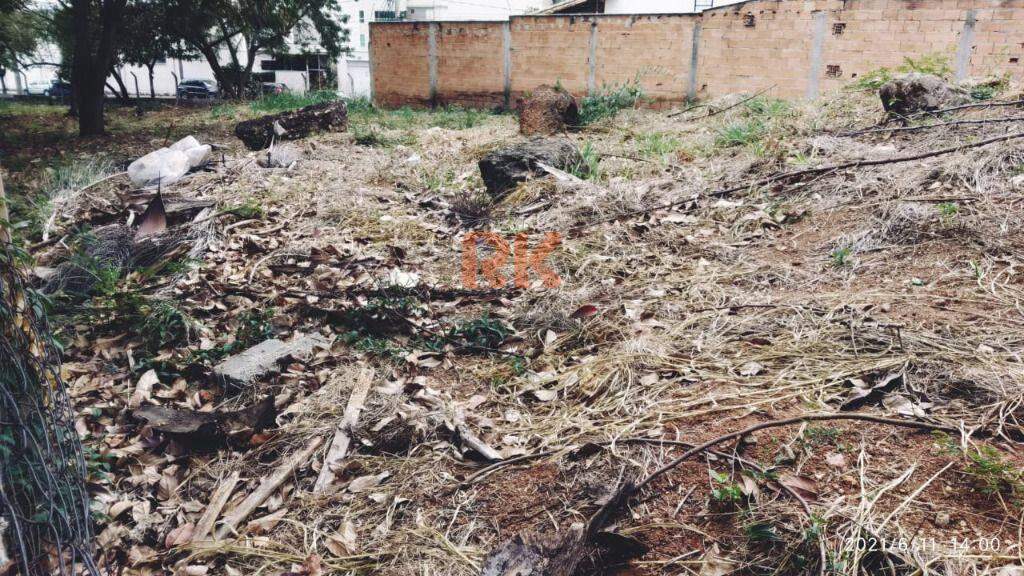 Terreno / Área à venda no Castelo: 