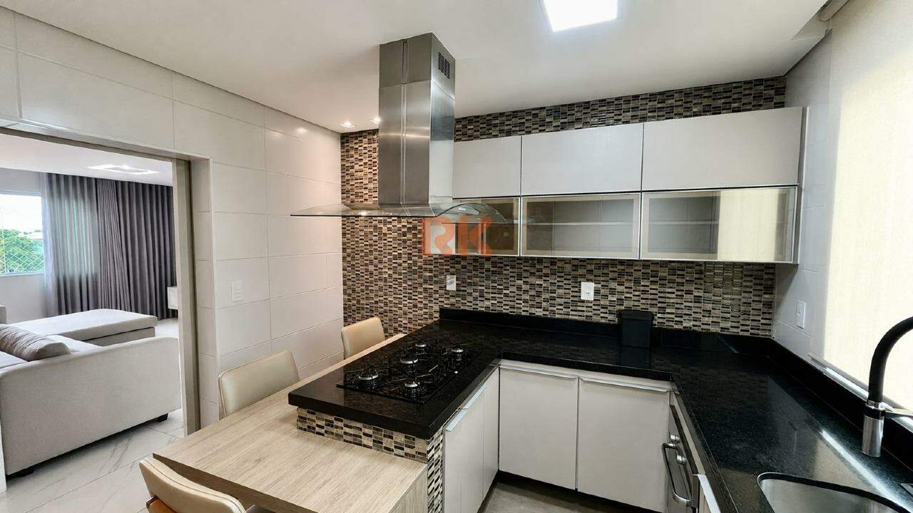 Apartamento à venda no Cabral: 