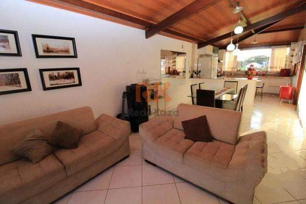 Casa à venda no Alípio de Melo: 