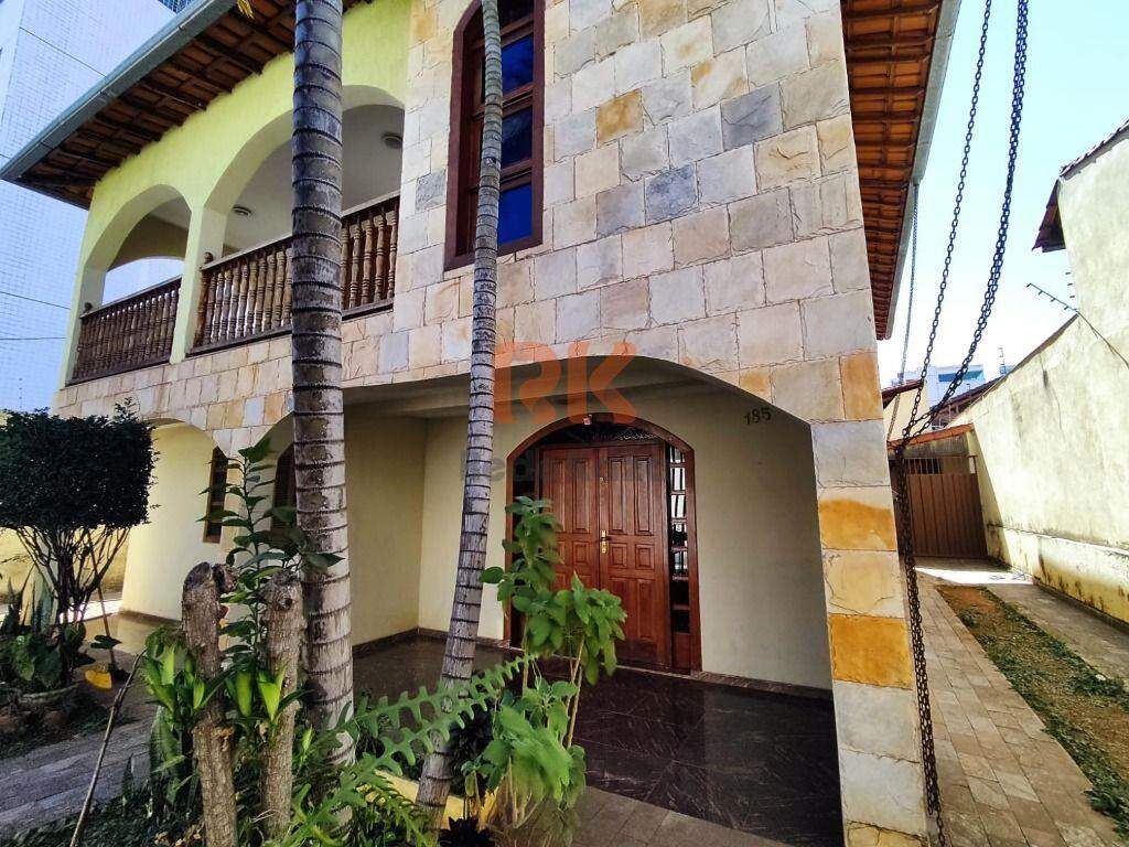 Casa à venda no Castelo: 