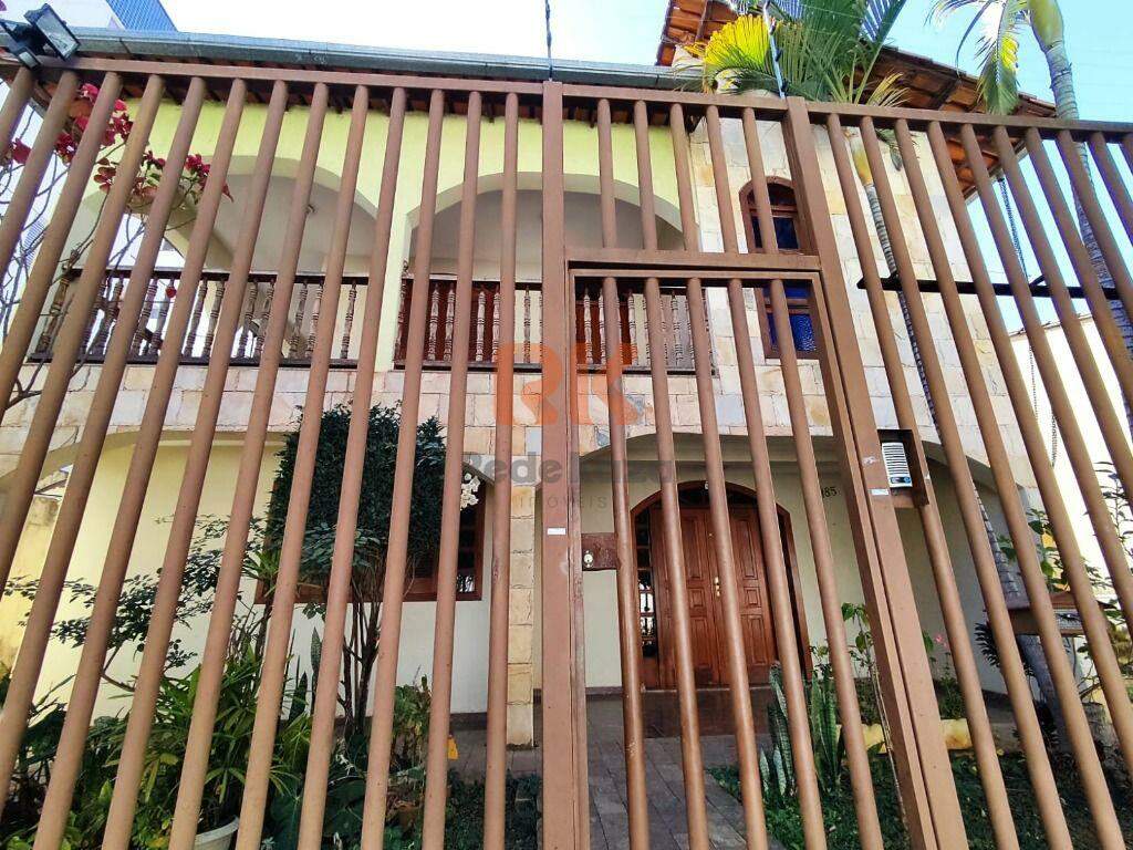 Casa à venda no Castelo: 