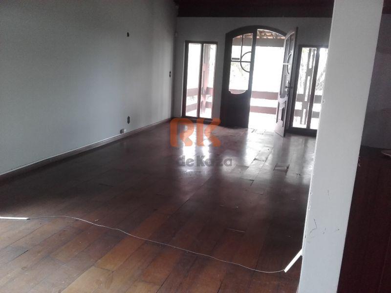 Casa à venda no Bandeirantes: 