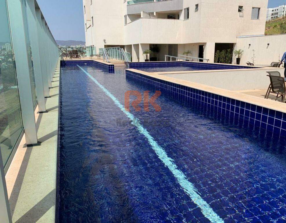 Apartamento à venda no Engenho Nogueira: 