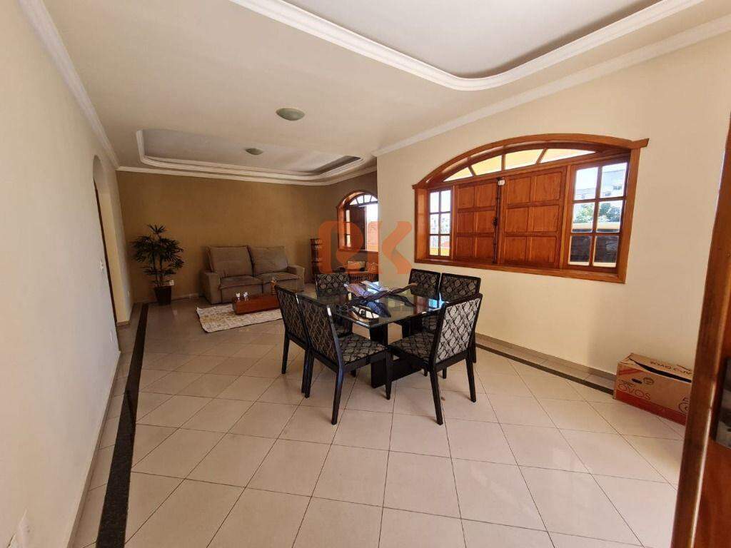 Casa à venda no Ouro Preto: 