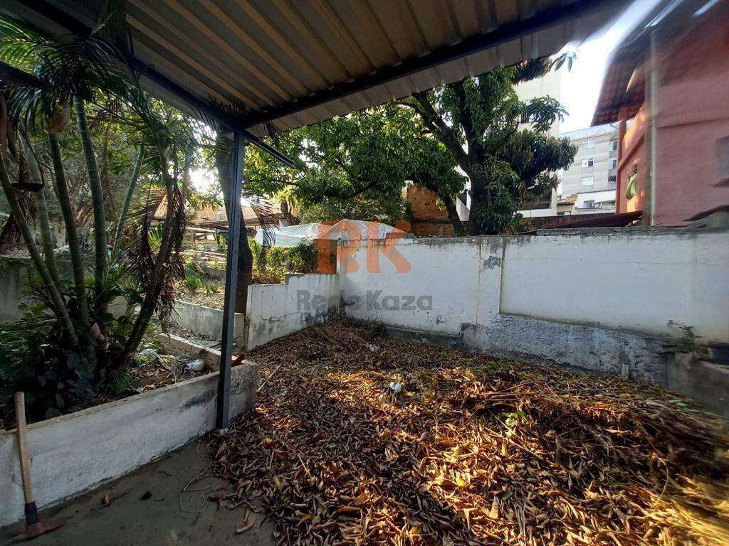 Terreno / Área à venda no Pedro II: 