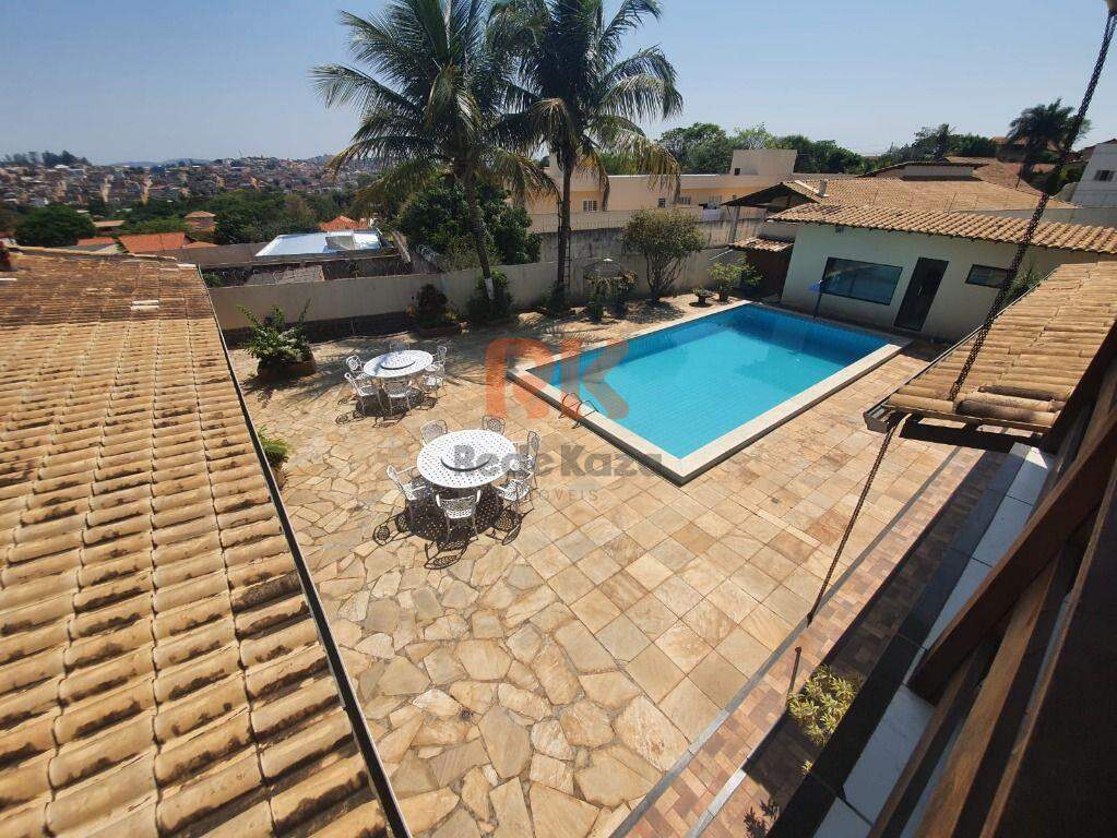 Casa à venda no Trevo: 