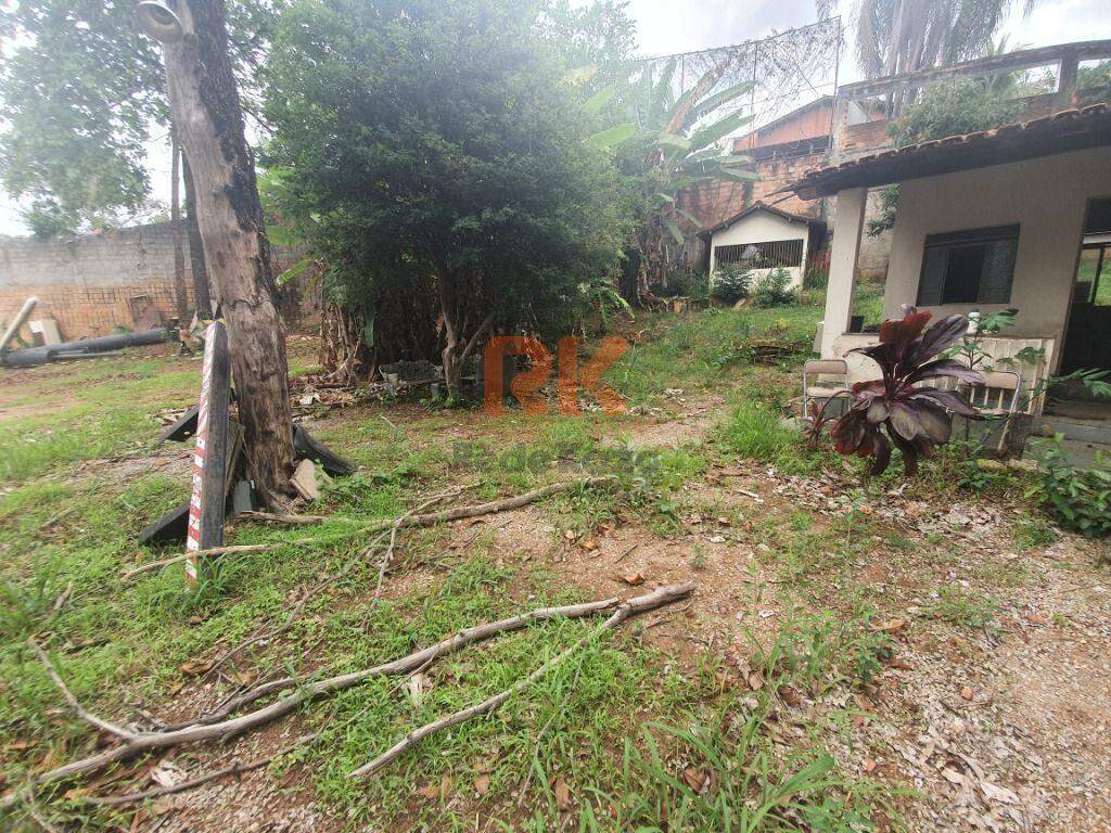 Terreno / Área à venda no Bandeirantes: 