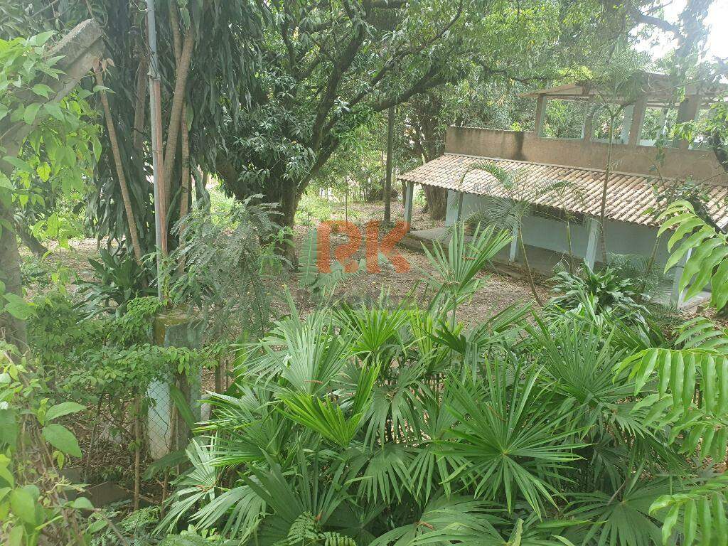 Terreno / Área à venda no Xangrilá: 