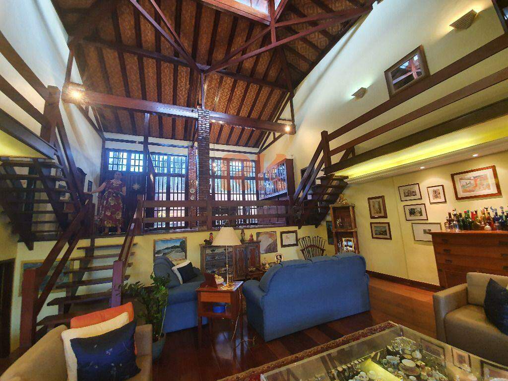Casa à venda no Bandeirantes: 