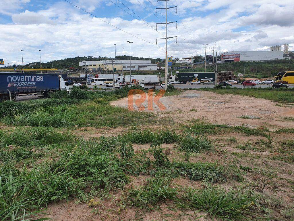 Terreno / Área à venda no Cincão: 