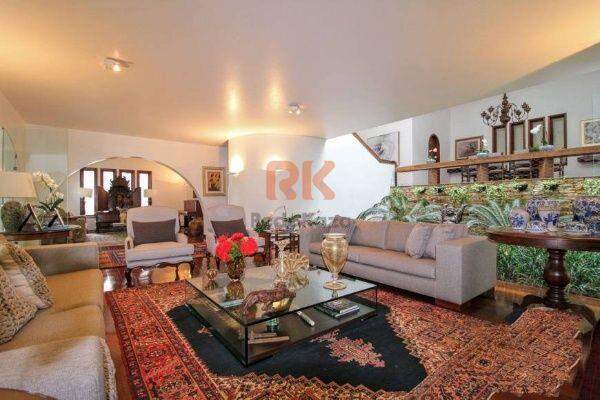 Casa à venda no Bandeirantes: 