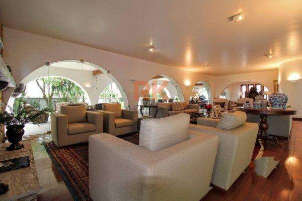 Casa à venda no Bandeirantes: 