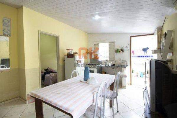 Casa à venda no Bandeirantes: 