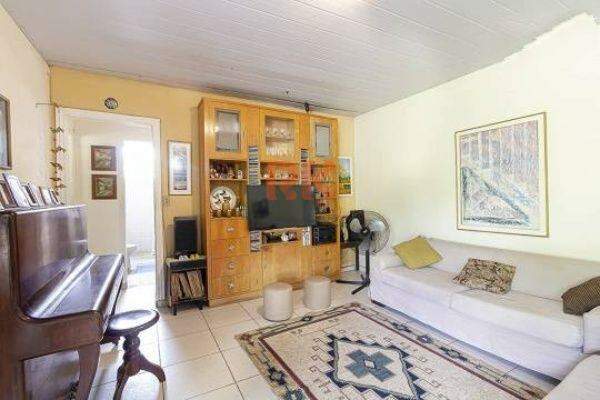 Casa à venda no Bandeirantes: 