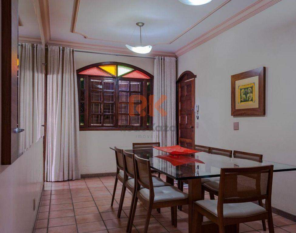 Casa à venda no Castelo: 