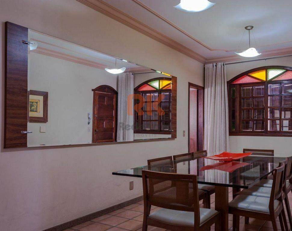 Casa à venda no Castelo: 