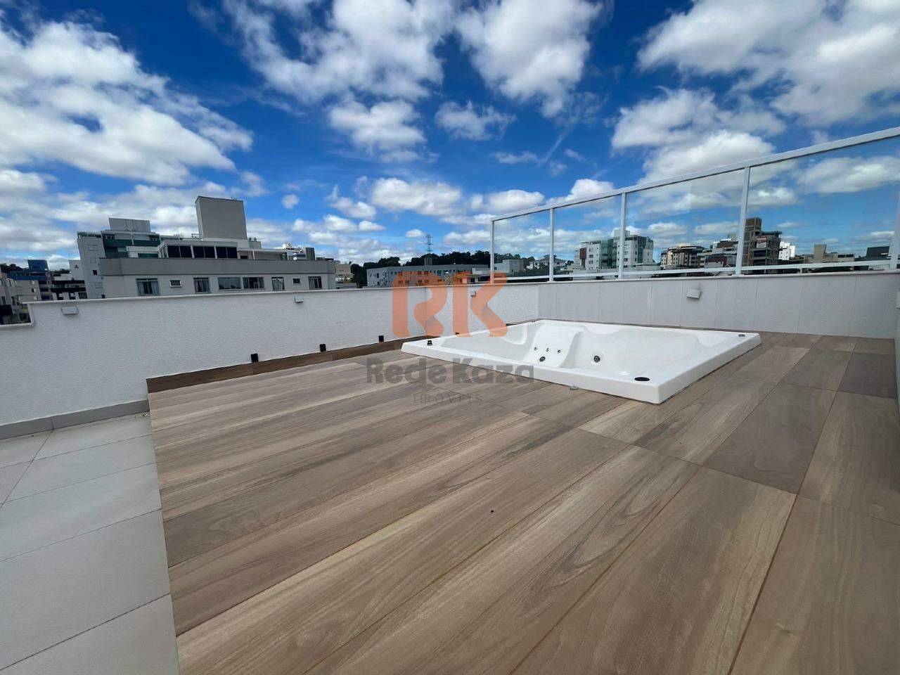 Cobertura à venda no Castelo: 