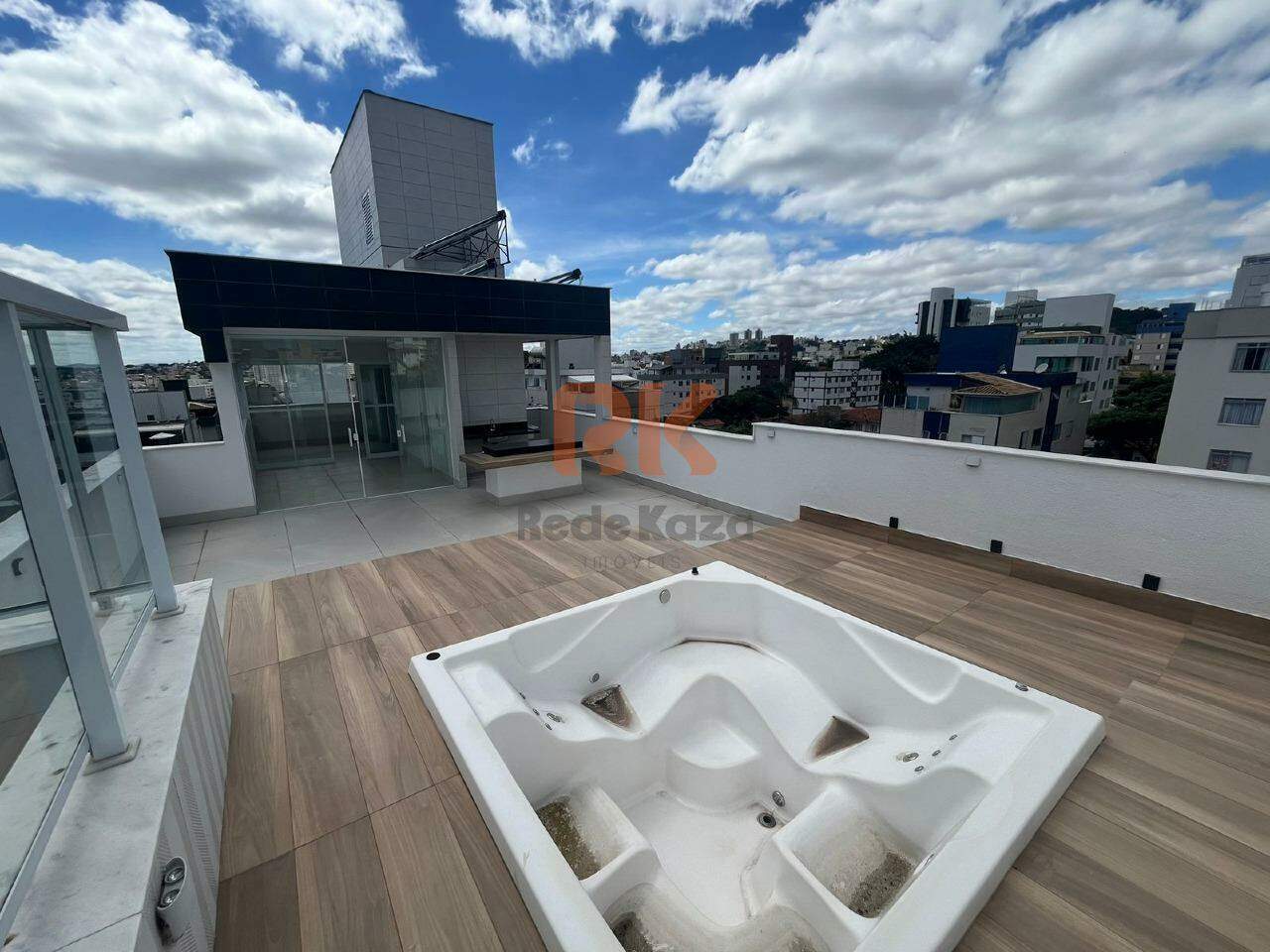 Cobertura à venda no Castelo: 