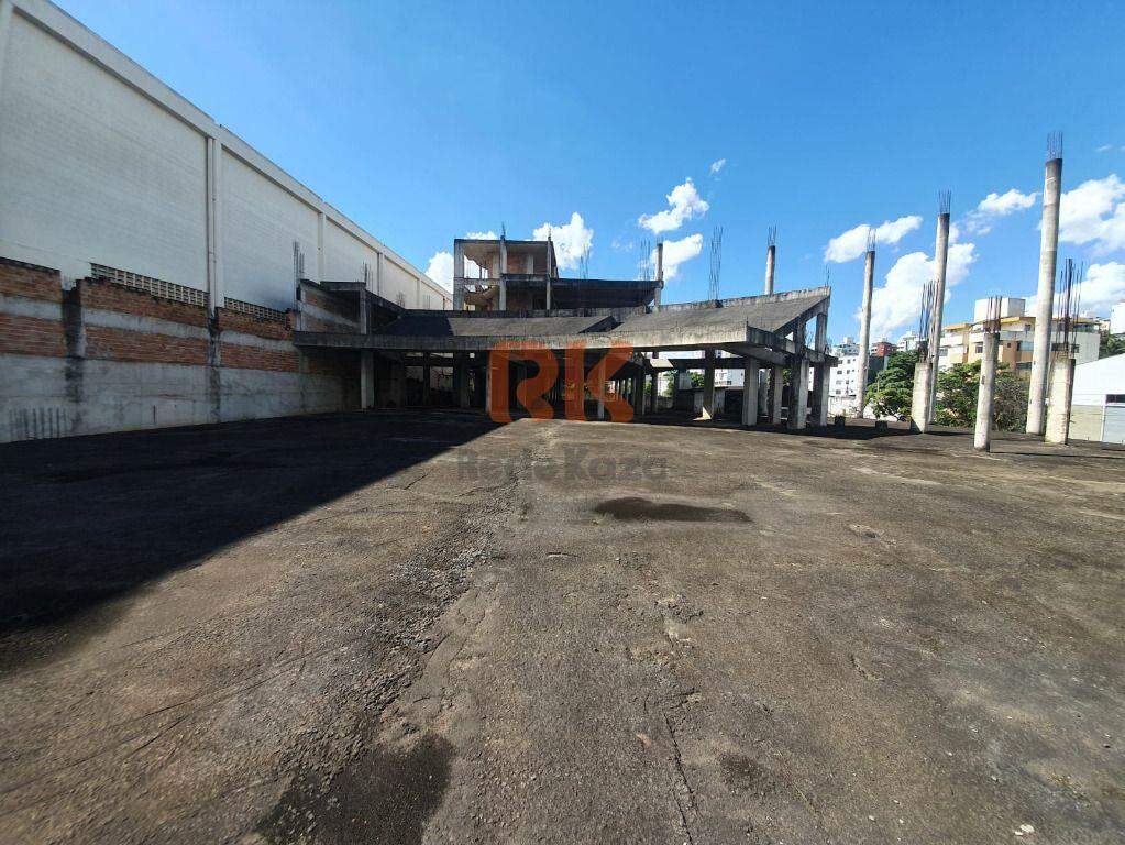 Terreno / Área à venda no Liberdade: 