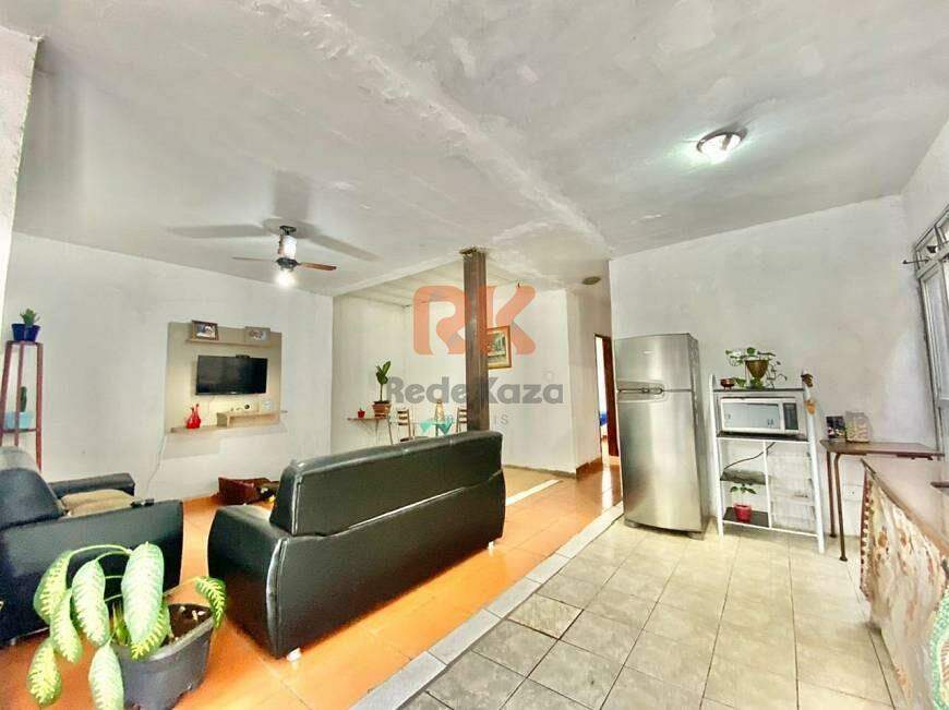 Casa à venda no Alípio de Melo: 