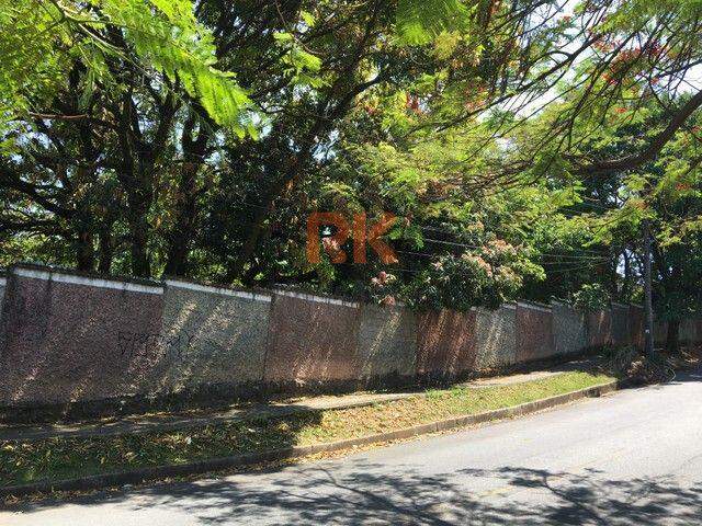 Terreno / Área à venda no Pampulha: 