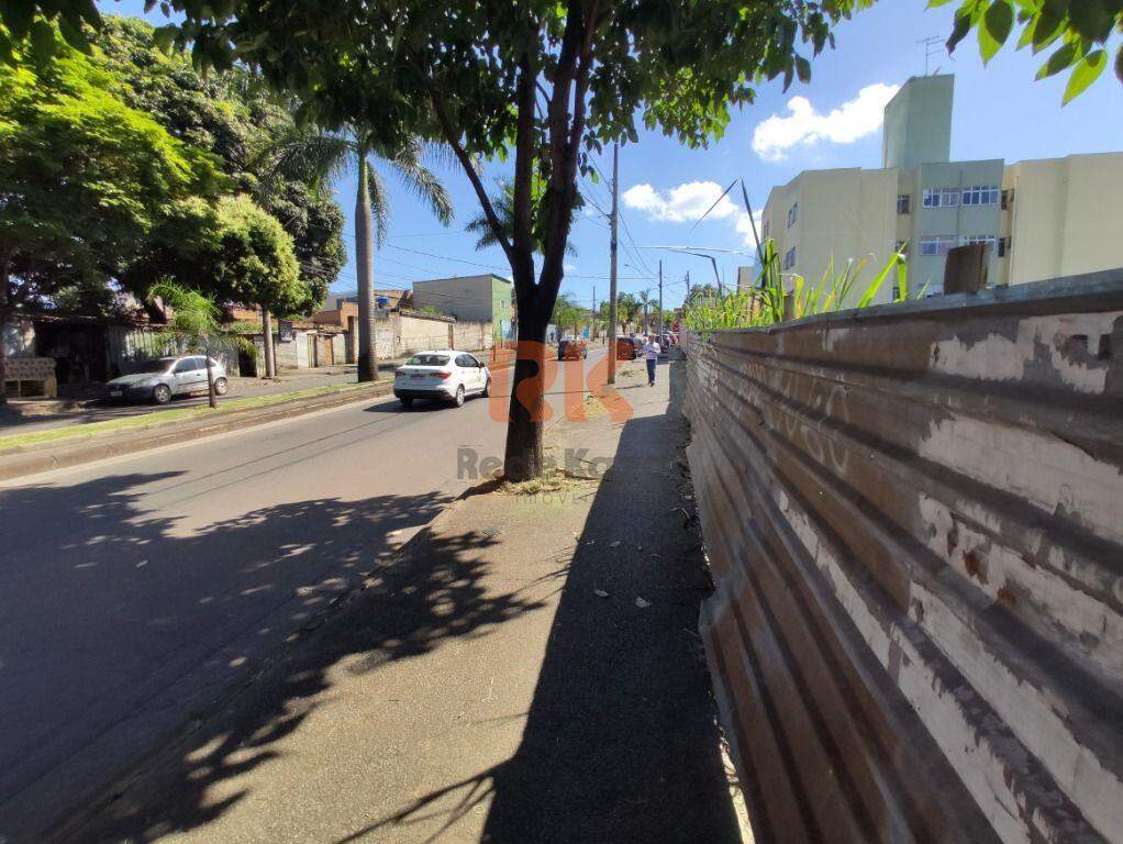 Terreno / Área à venda no Itatiaia: 