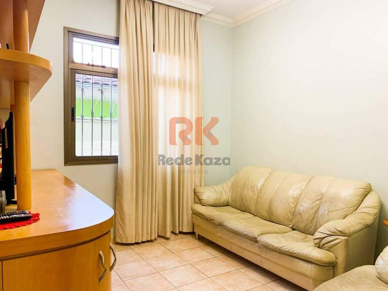 Casa à venda no Serrano: 