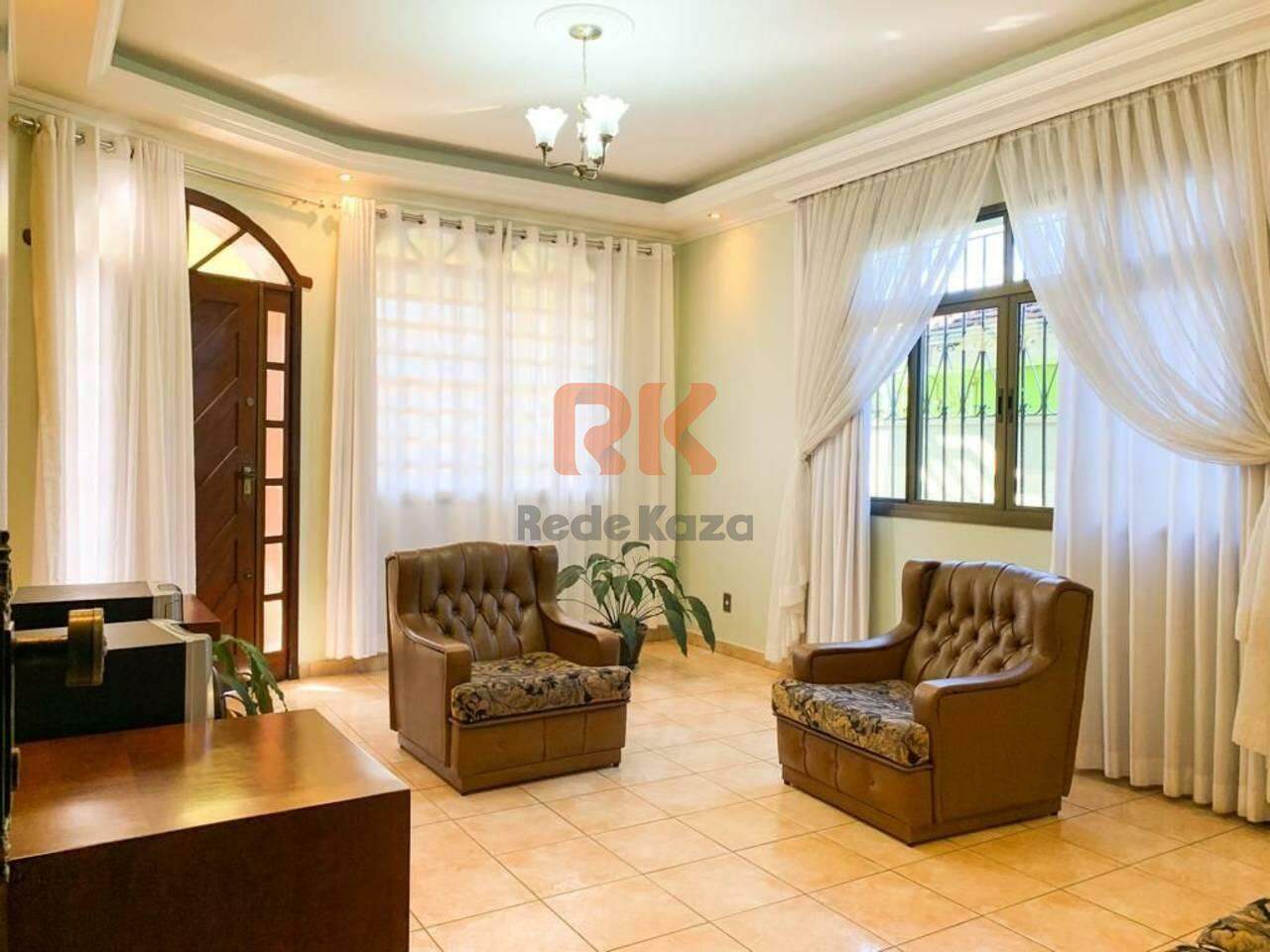 Casa à venda no Serrano: 