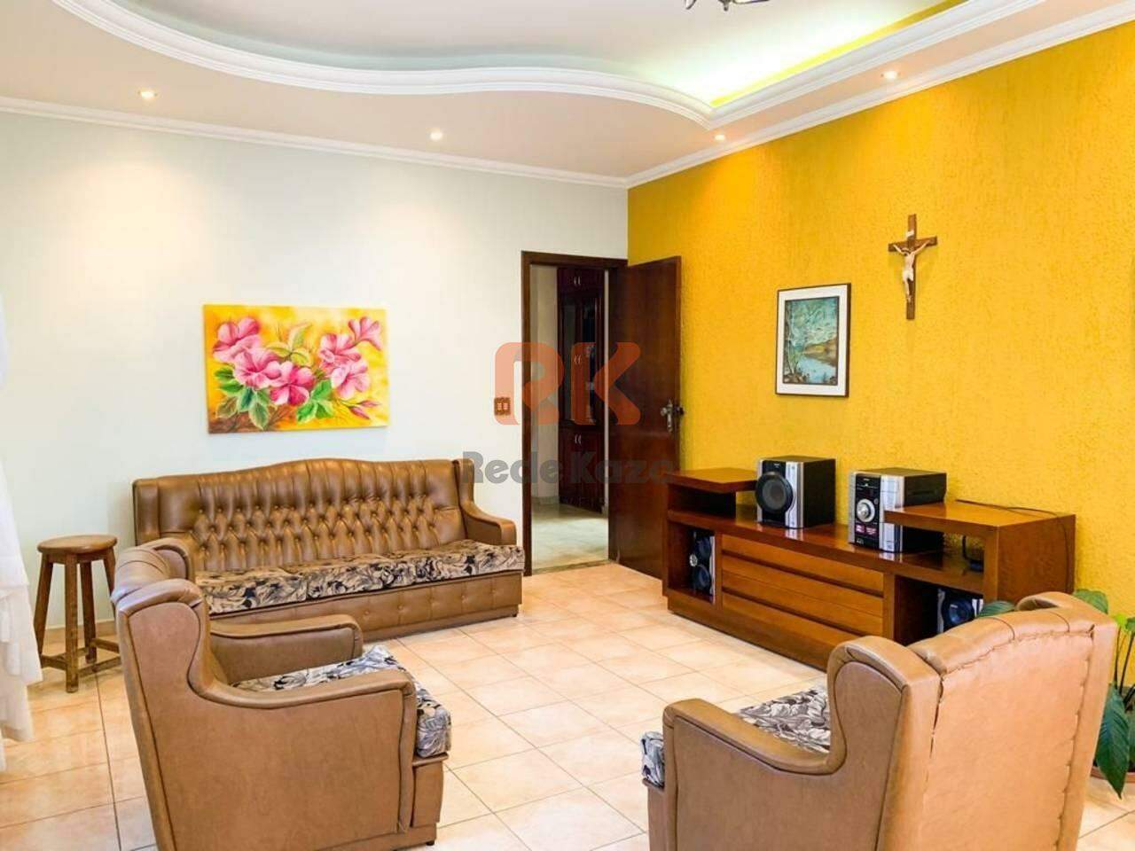 Casa à venda no Serrano: 