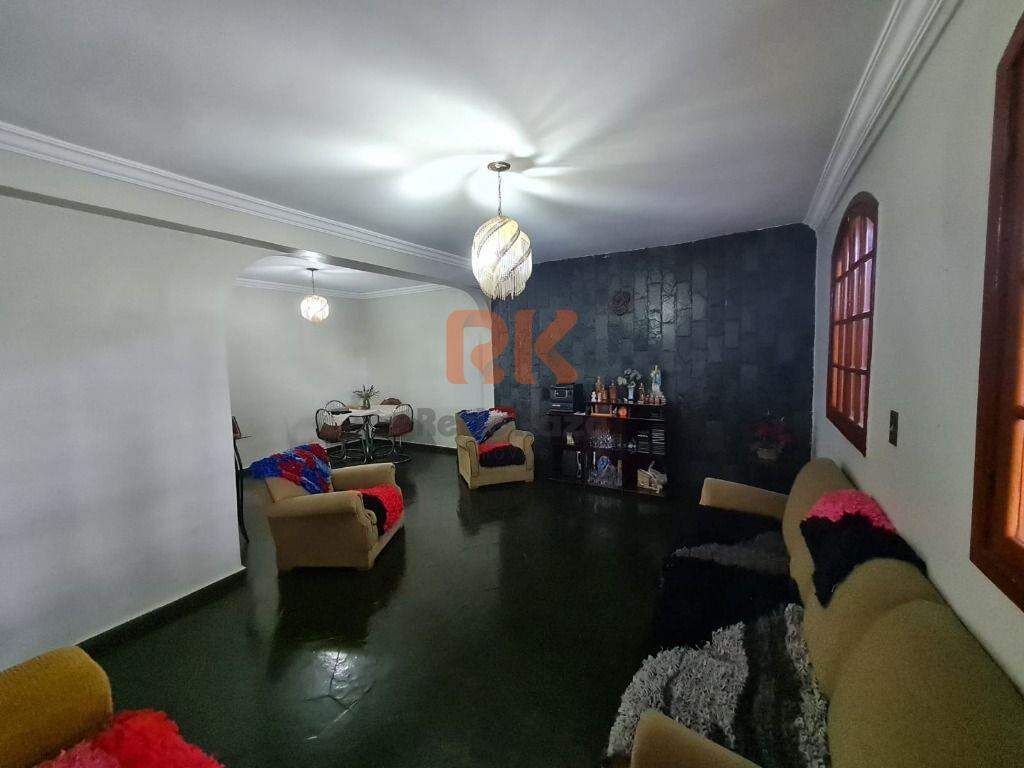 Casa à venda no Alípio de Melo: 