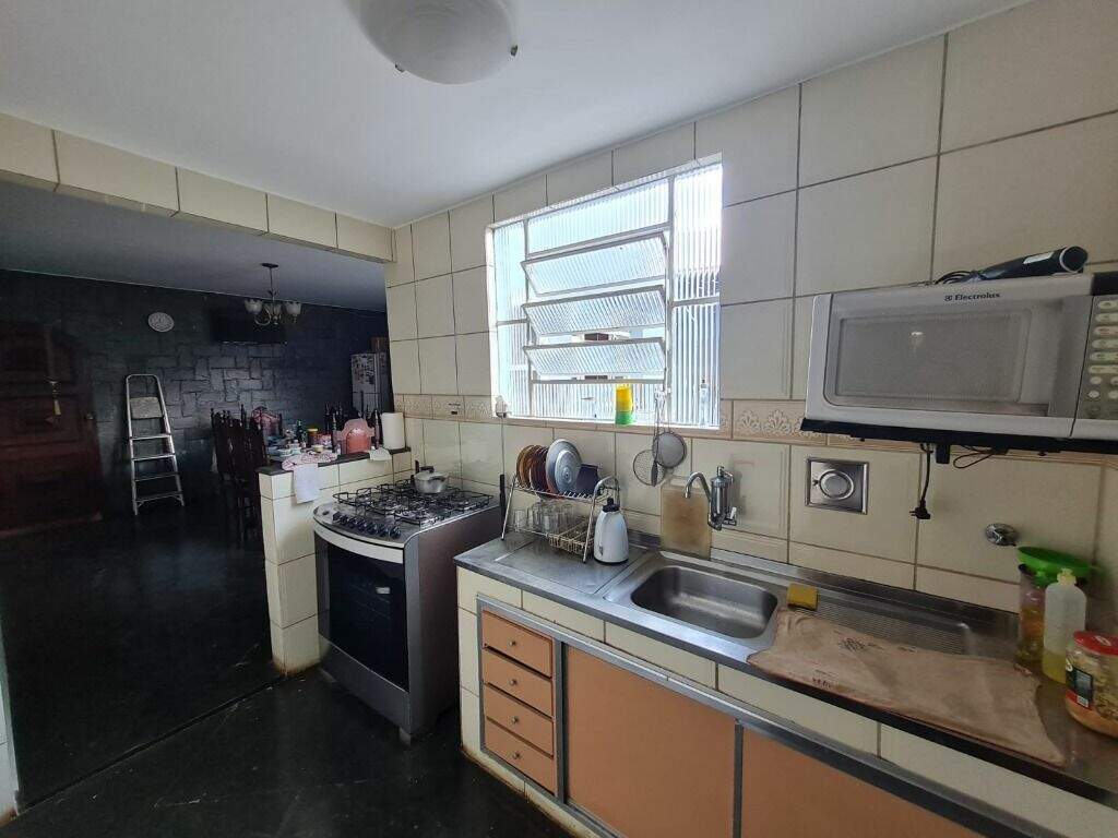 Casa à venda no Alípio de Melo: 