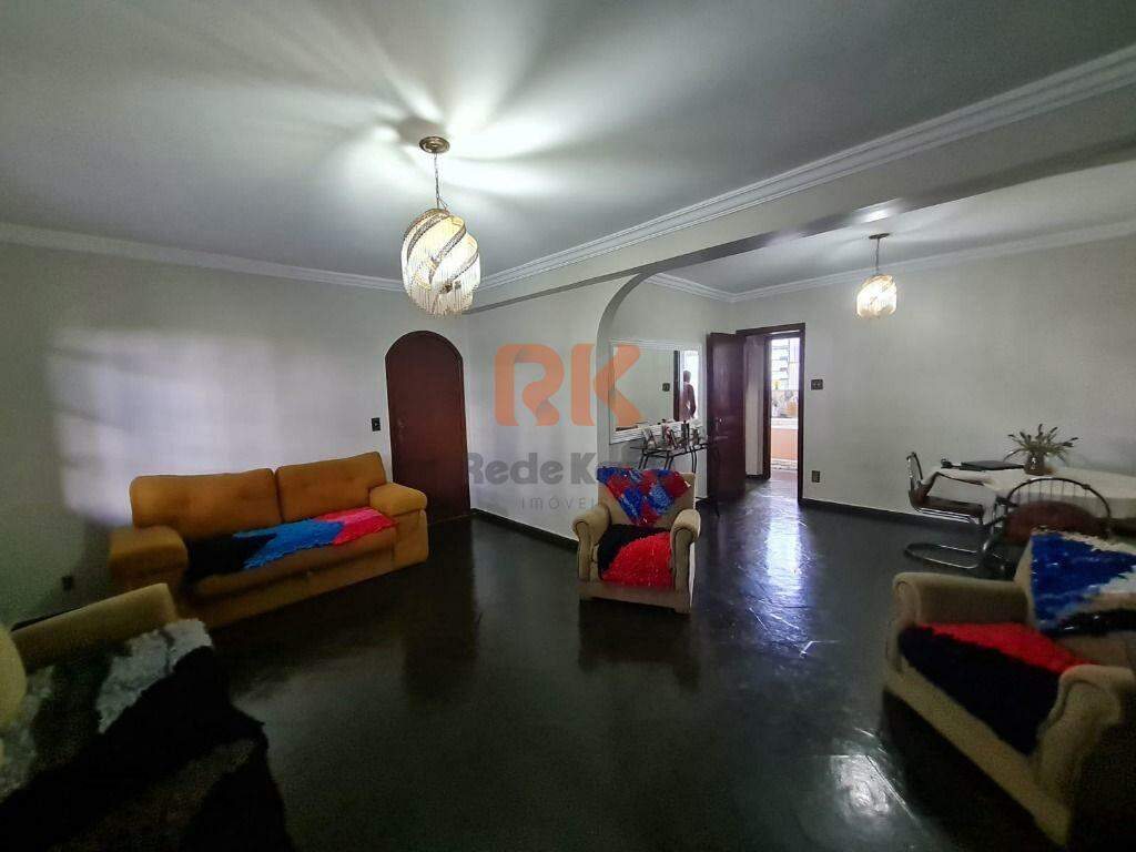 Casa à venda no Alípio de Melo: 