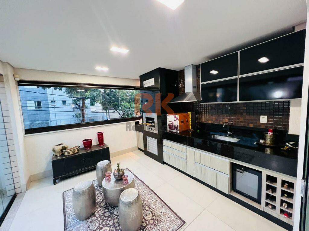 Área privativa à venda no Castelo: 