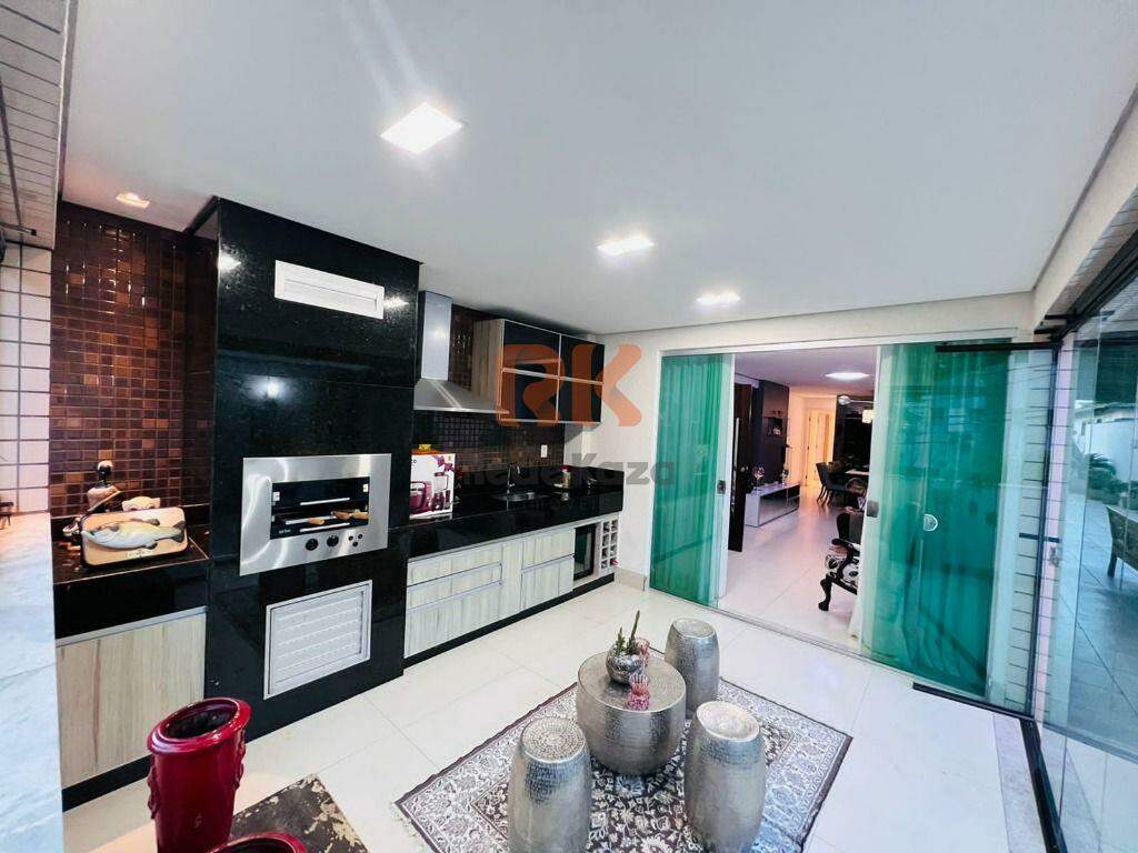 Área privativa à venda no Castelo: 