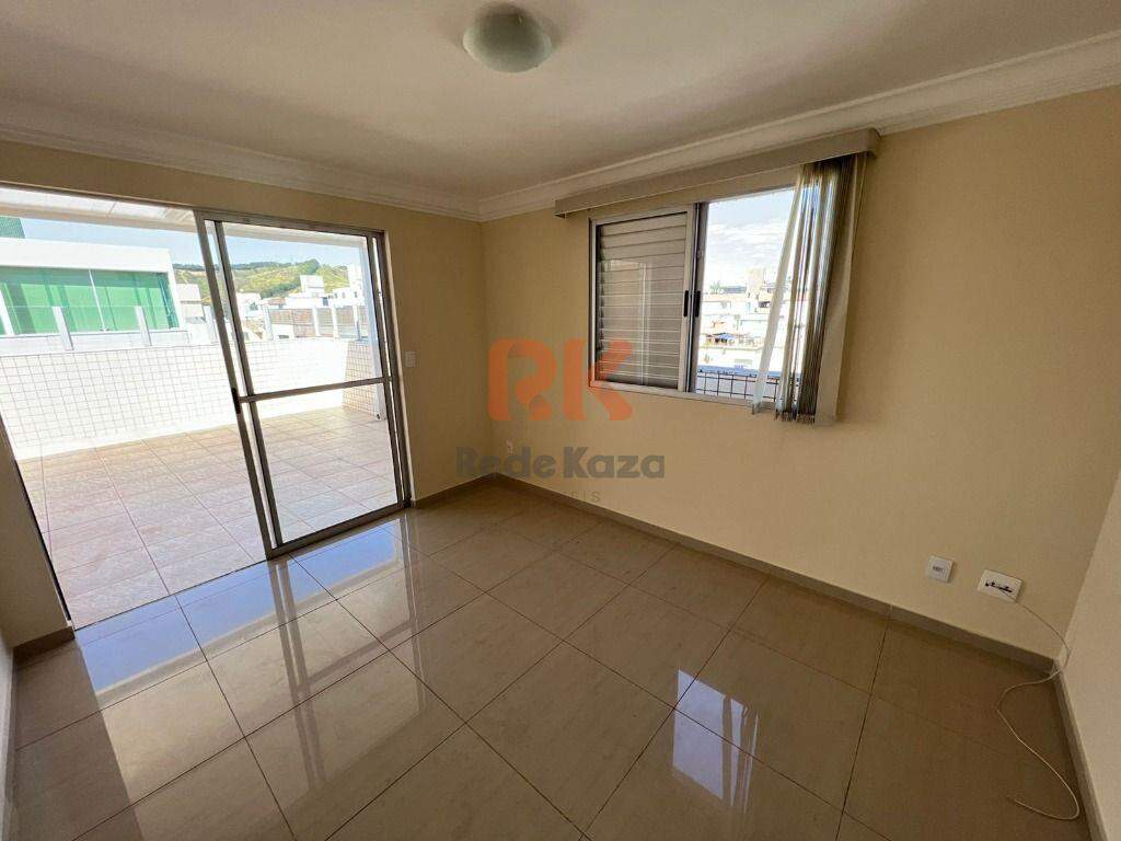 Cobertura à venda no Castelo: 