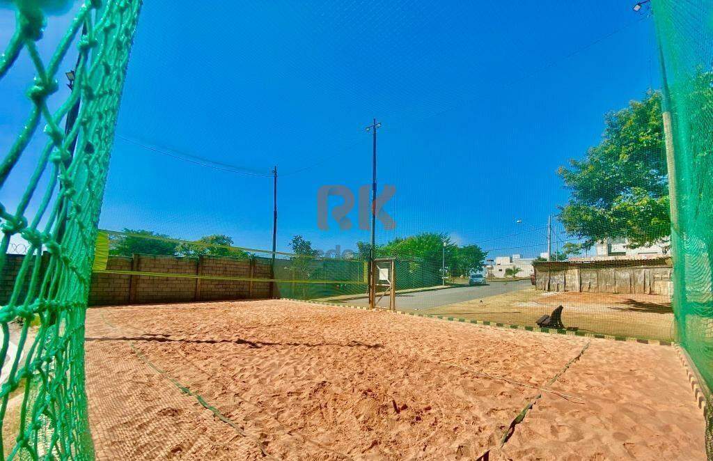 Terreno / Área à venda no Chácara Cotia: 