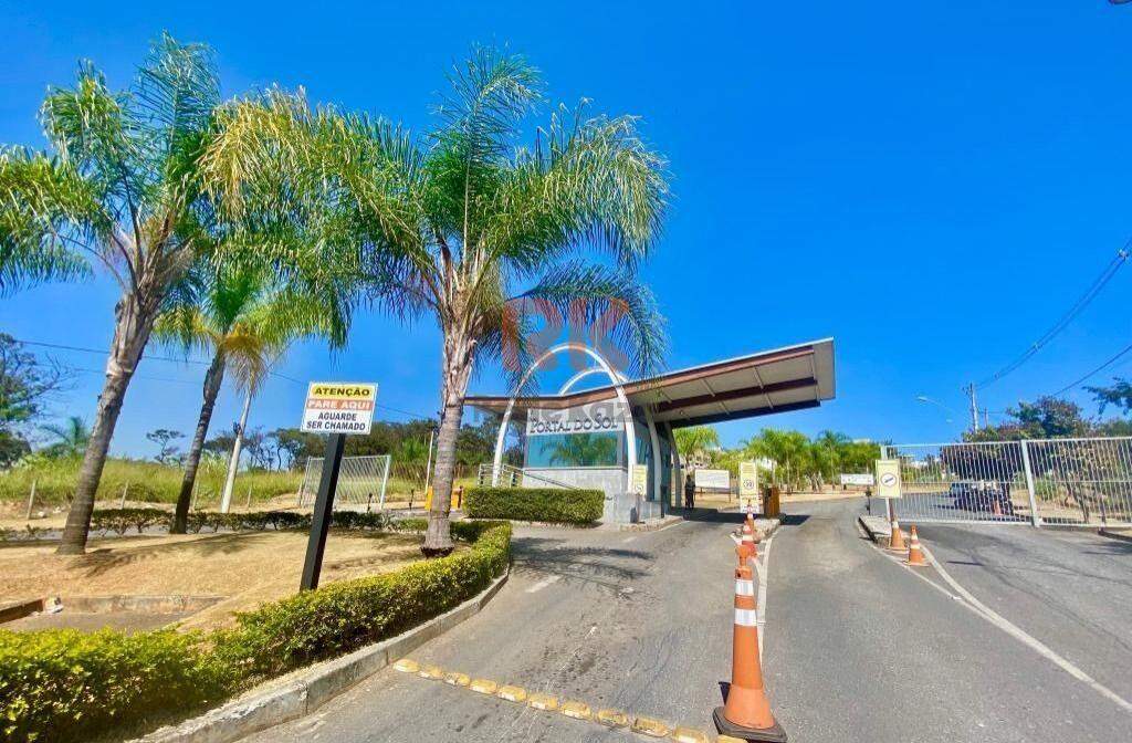 Terreno / Área à venda no Chácara Cotia: 