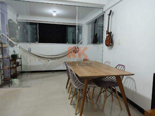 Apartamento à venda no Manacás: 