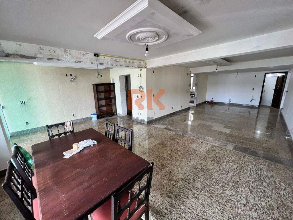 Casa à venda no Pampulha: 