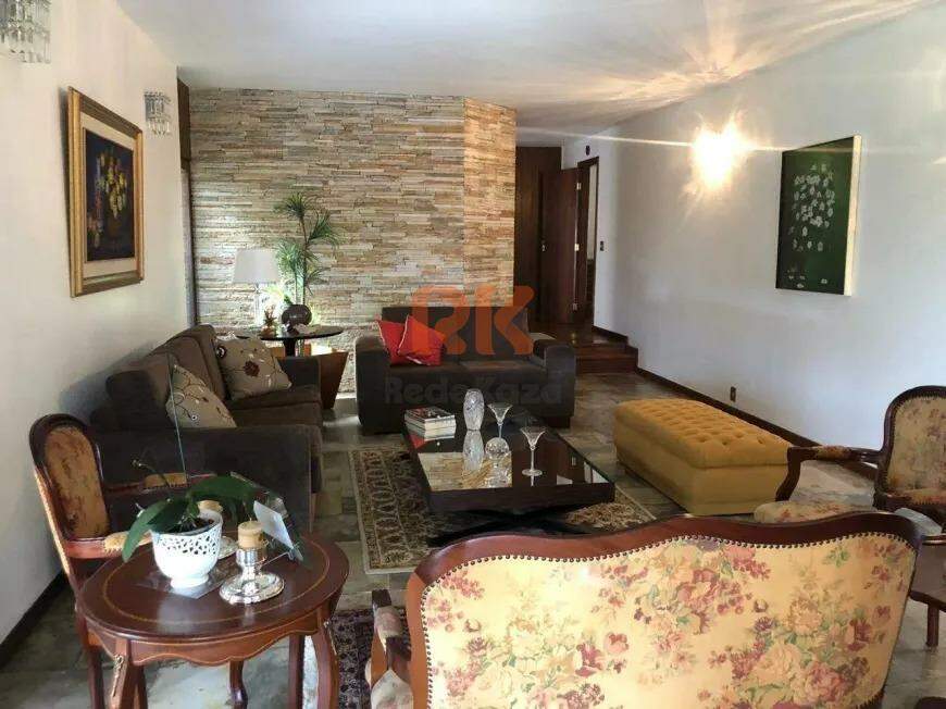 Casa à venda no Bandeirantes: 