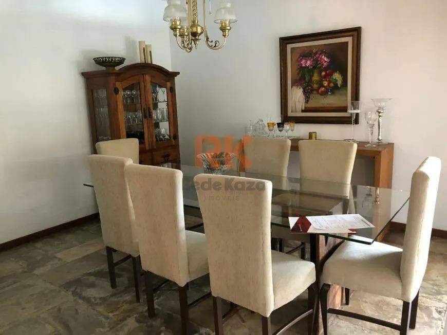 Casa à venda no Bandeirantes: 