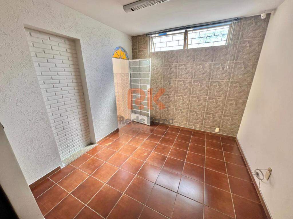 Casa à venda no Alípio de Melo: 