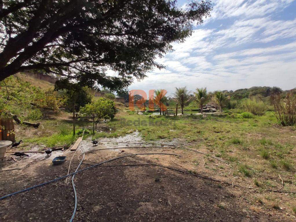 Terreno / Área à venda no Braúnas: 