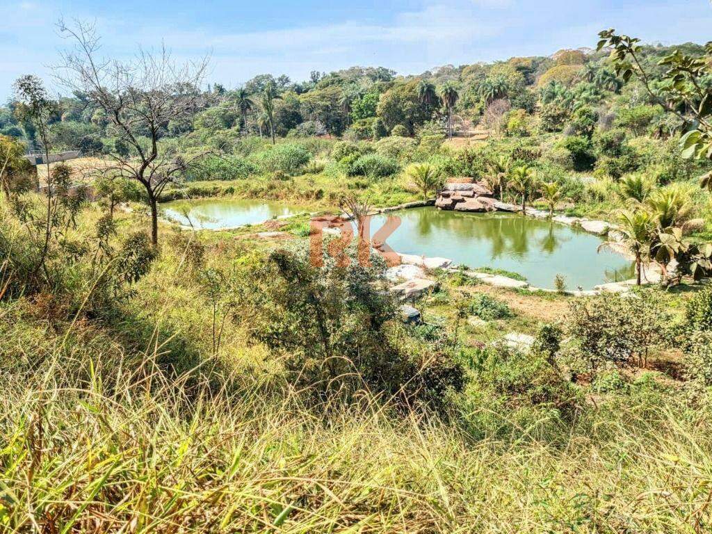 Terreno / Área à venda no Braúnas: 