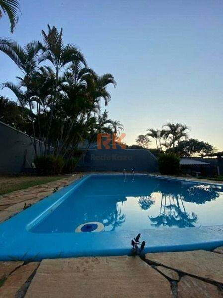 Casa à venda no Bandeirantes: 