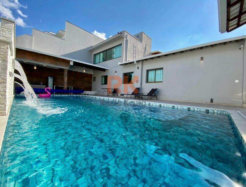 Casa para aluguel no Trevo: 
