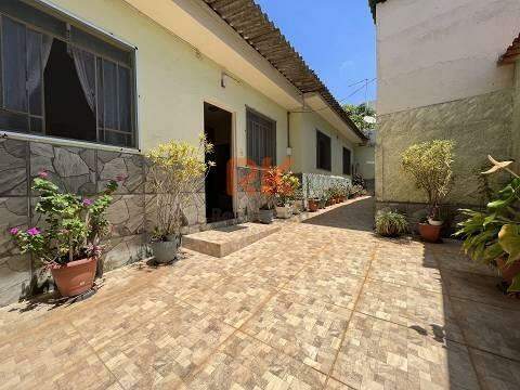 Casa à venda no Alípio de Melo: 