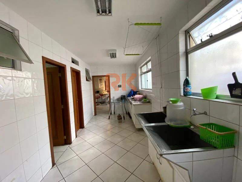 Casa à venda no Bandeirantes: 